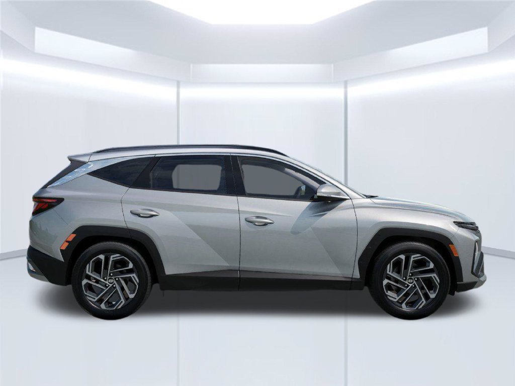 New 2026 Hyundai Tucson SEL Plus w/ Tow & Go Package FWD image 7