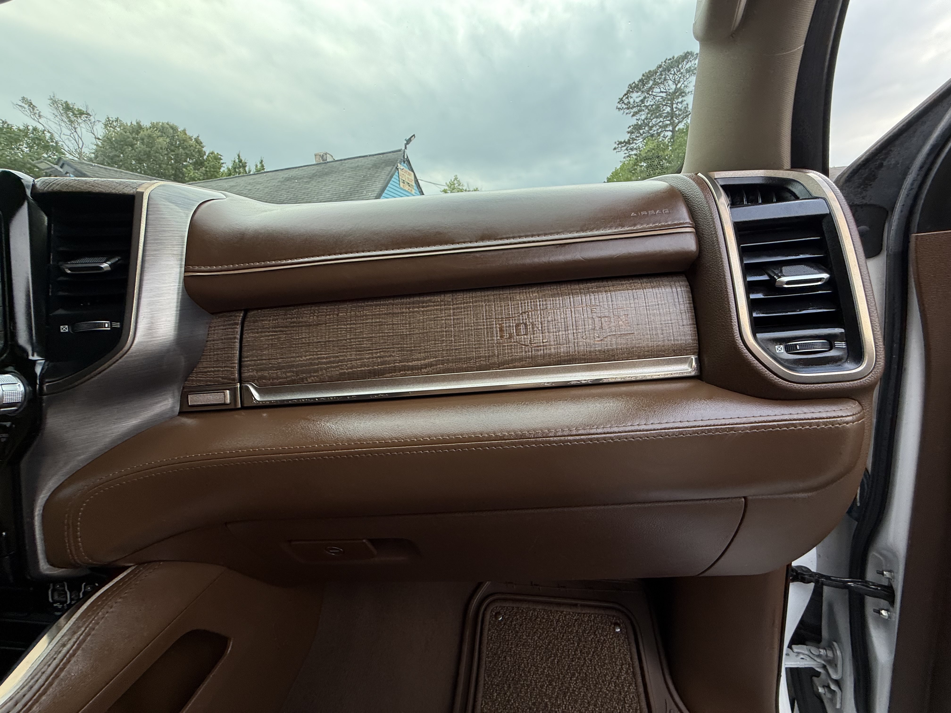 Used 2019 RAM 1500 Limited AWD/4WD image 25