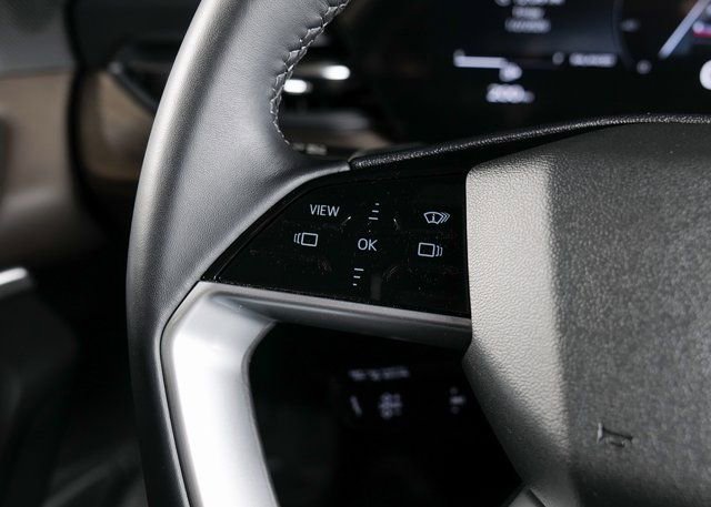 Certified 2025 Audi Q5 Premium Plus image 18