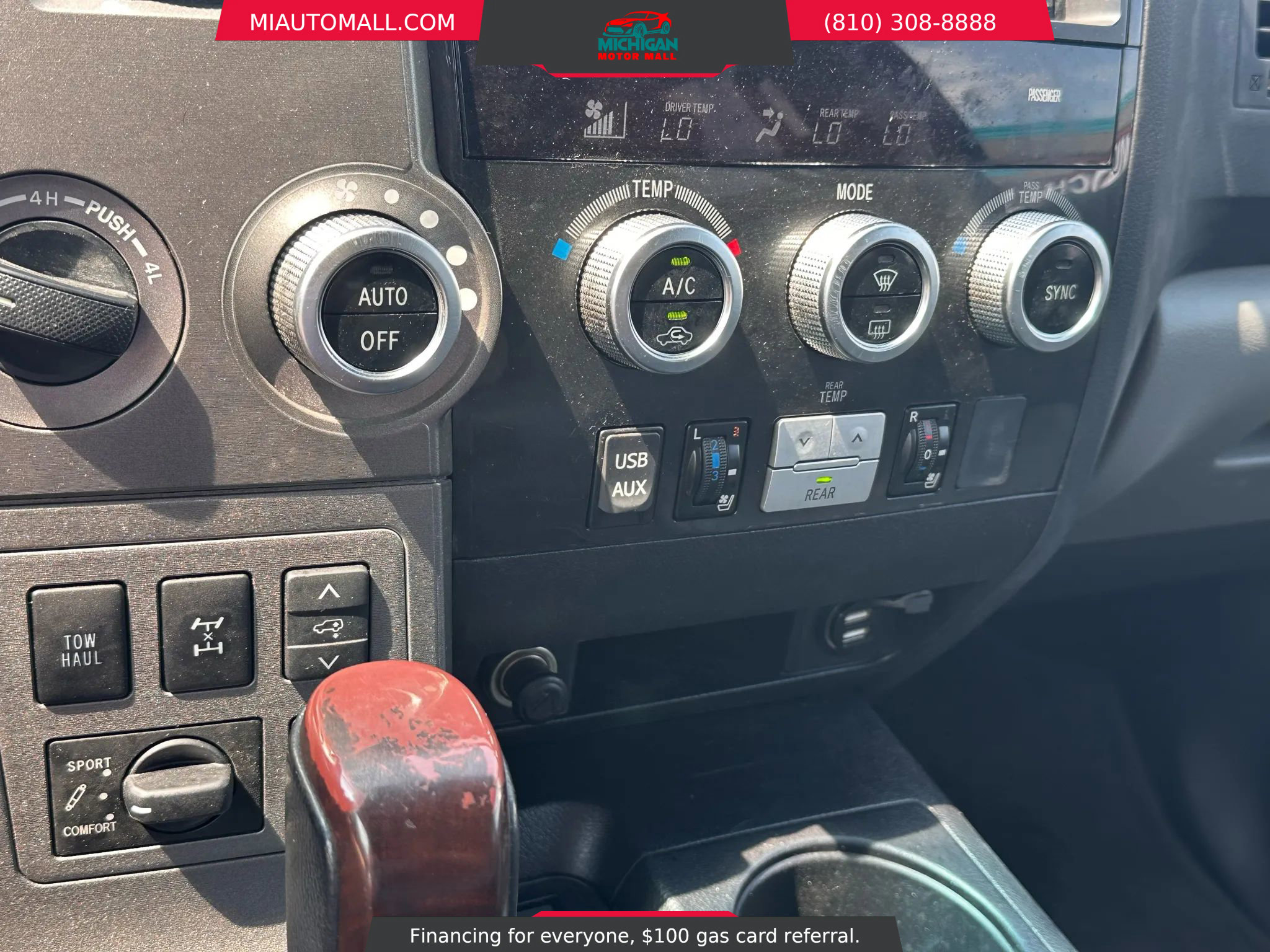 Used 2015 Toyota Sequoia Platinum image 19