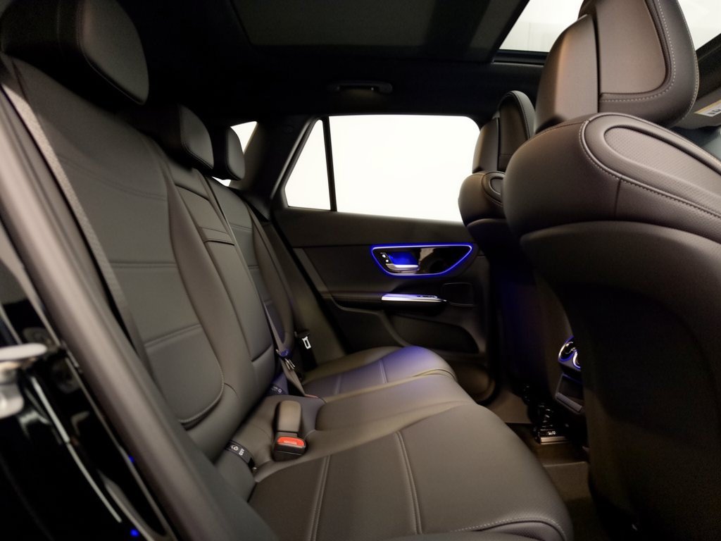 Used 2027 Mercedes-Benz GLC 300 image 29