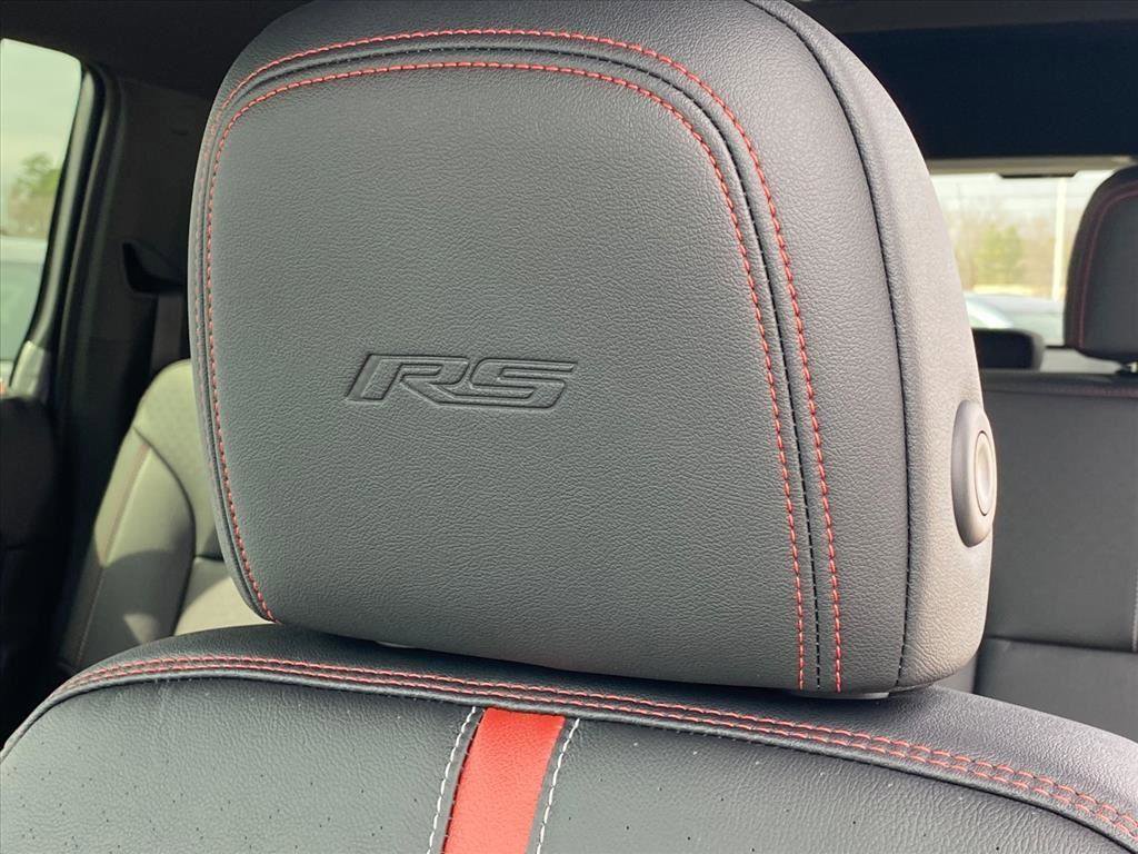 New 2026 Chevrolet Traverse RS w/ LPO, Floor Liner Package image 15