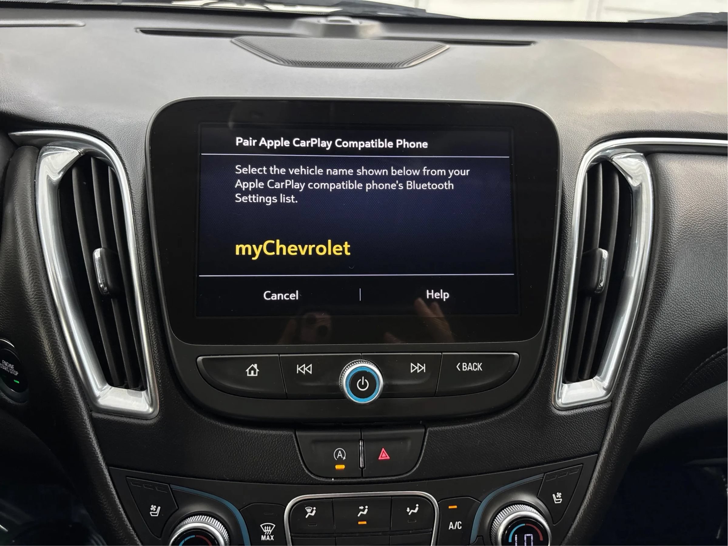 Used 2024 Chevrolet Malibu LT FWD image 43