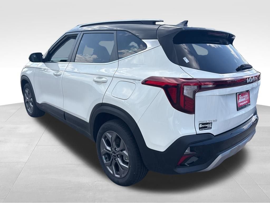 Used 2024 Kia Seltos SX image 12