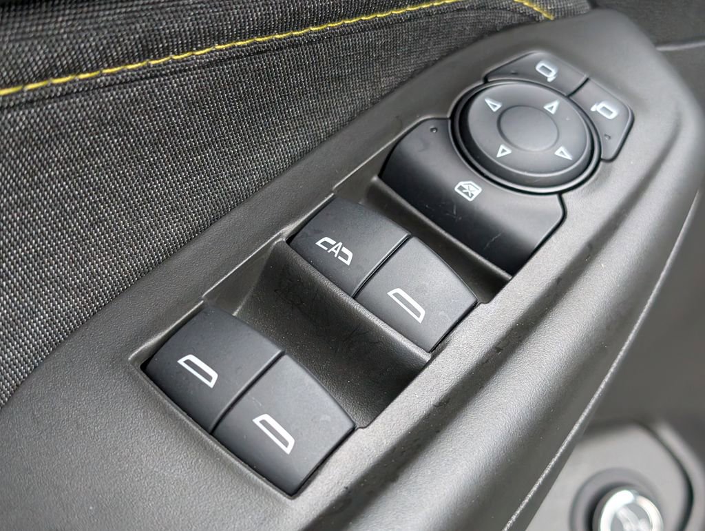 Used 2025 Chevrolet TrailBlazer ACTIV w/ Convenience Package image 25