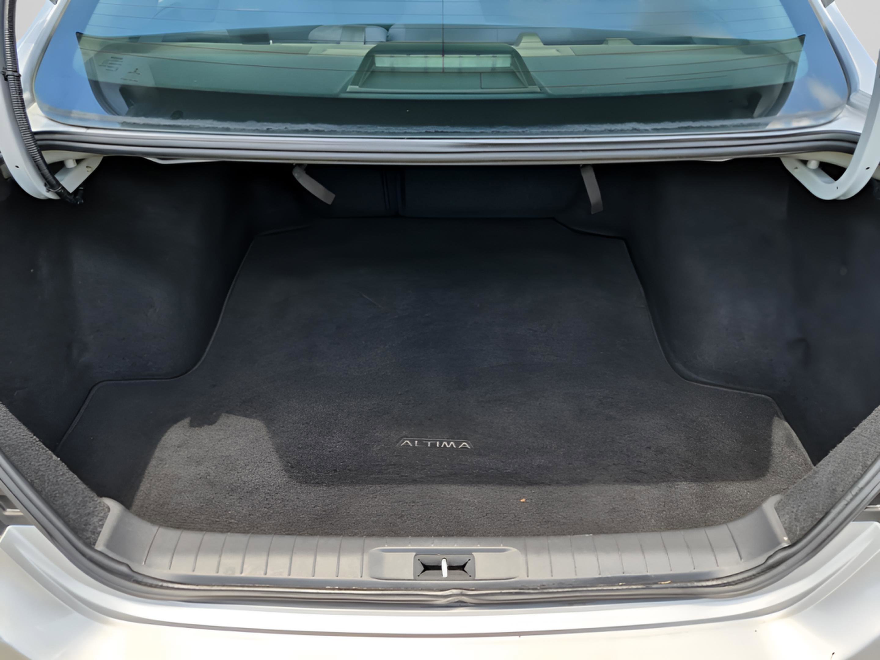 Used 2018 Nissan Altima 2.5 SV w/ 2.5 SV Technology Package FWD image 31