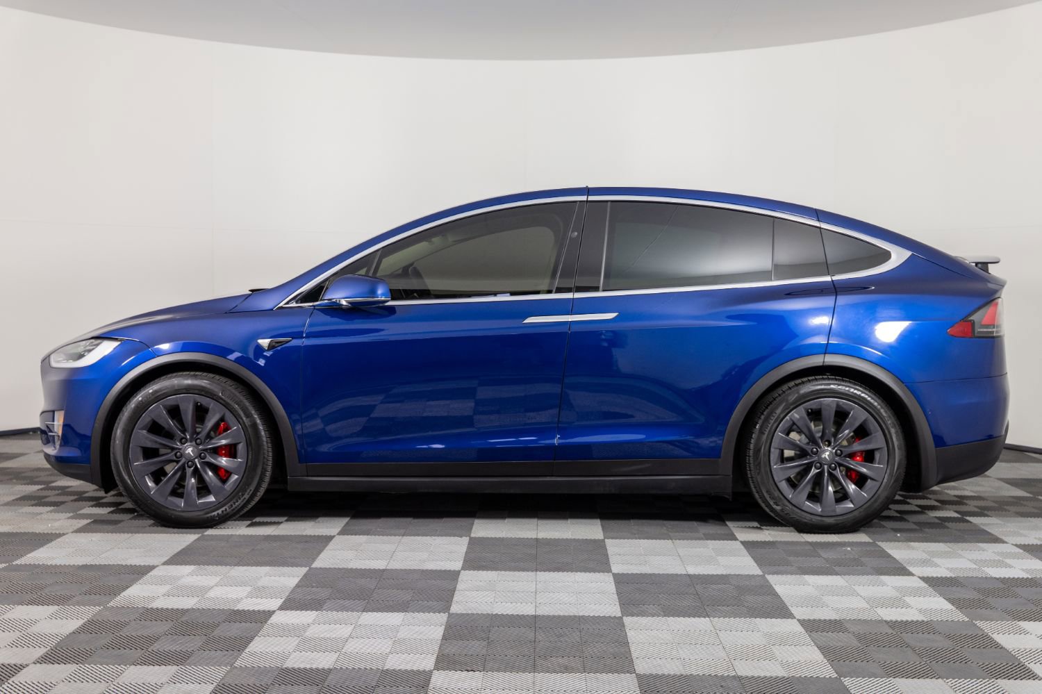 Used 2018 Tesla Model X P100D AWD/4WD image 3