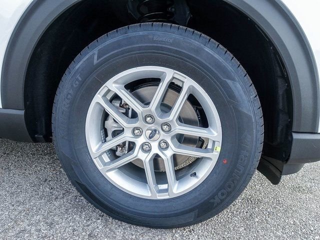 New 2026 Ford Explorer Active image 24