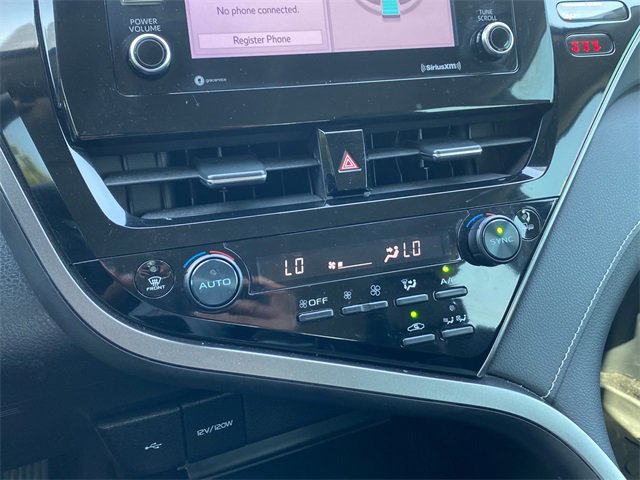 Used 2022 Toyota Camry SE image 27