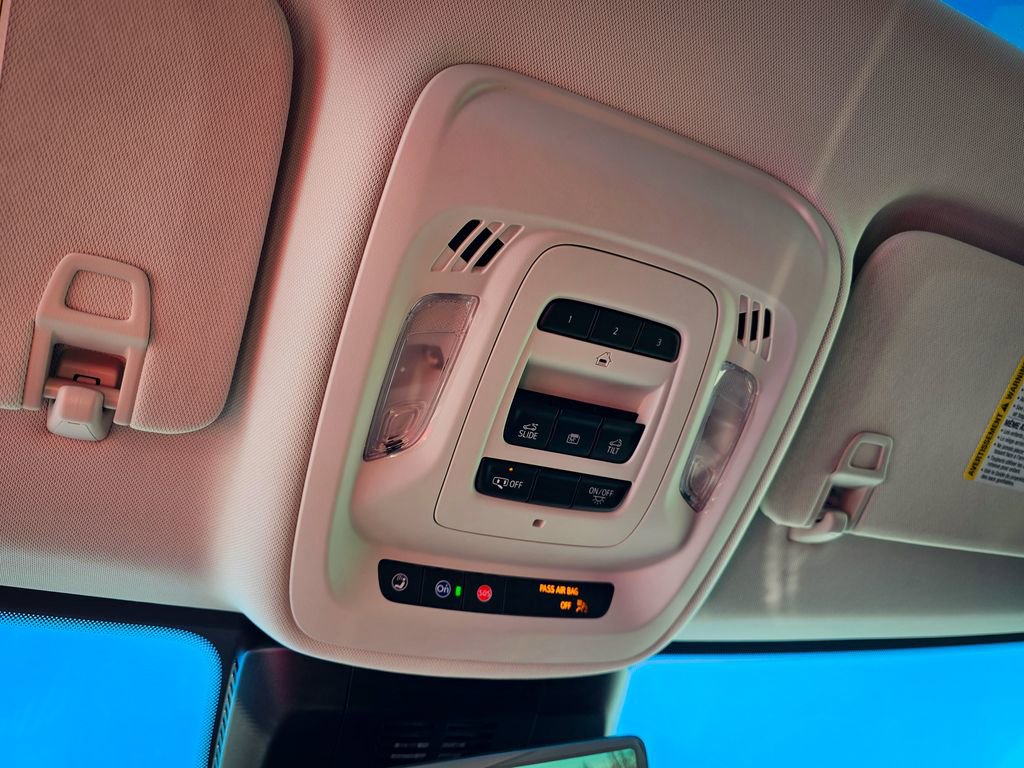 New 2026 Buick Envision Avenir image 32