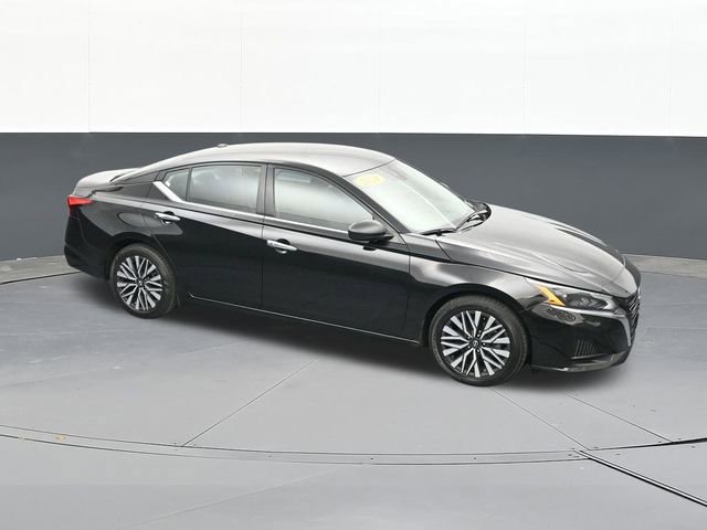 Used 2024 Nissan Altima 2.5 SV image 63