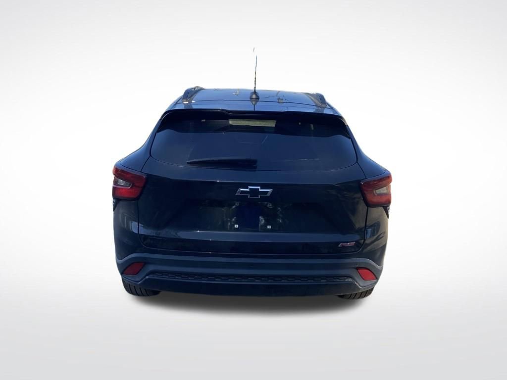 Used 2024 Chevrolet Trax RS w/ Sunroof Package FWD image 6