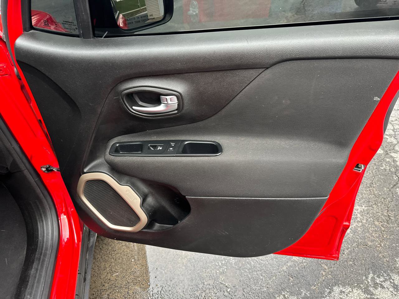 Used 2017 Jeep Renegade Sport w/ Power & Air Group image 8