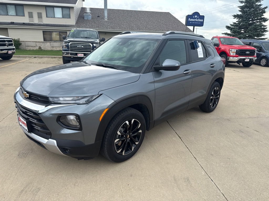 Used 2021 Chevrolet TrailBlazer LT w/ Convenience Package