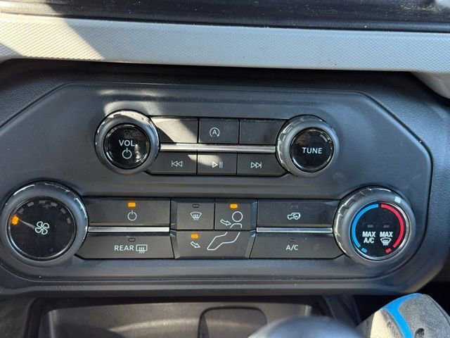 Used 2022 Ford Bronco Black Diamond AWD/4WD image 14