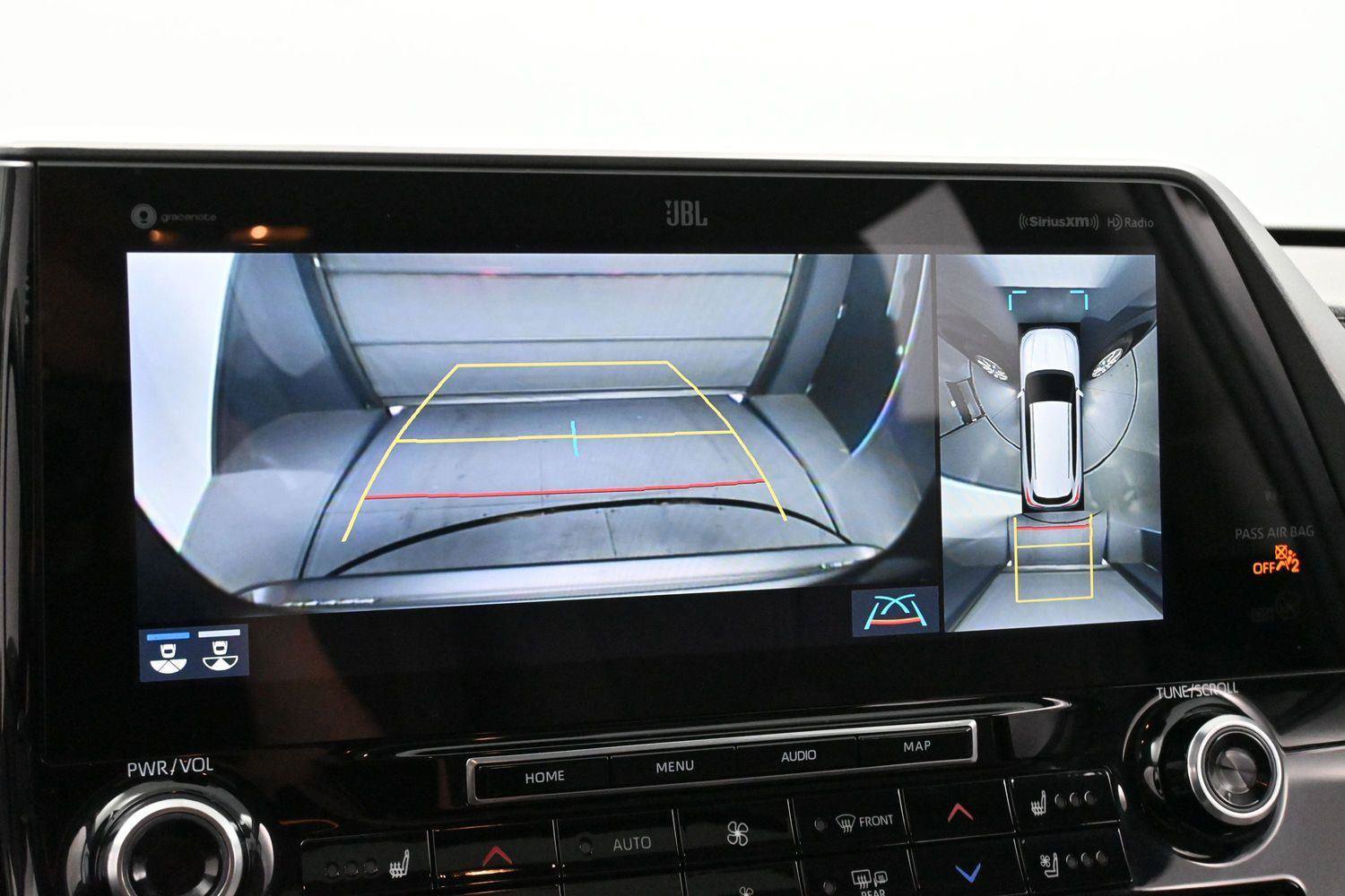 Used 2021 Toyota Highlander Limited AWD/4WD image 23