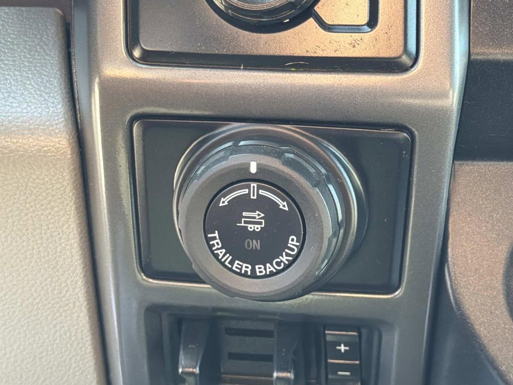 Certified 2019 Ford F150 XLT w/ Equipment Group 302A Luxury image 18