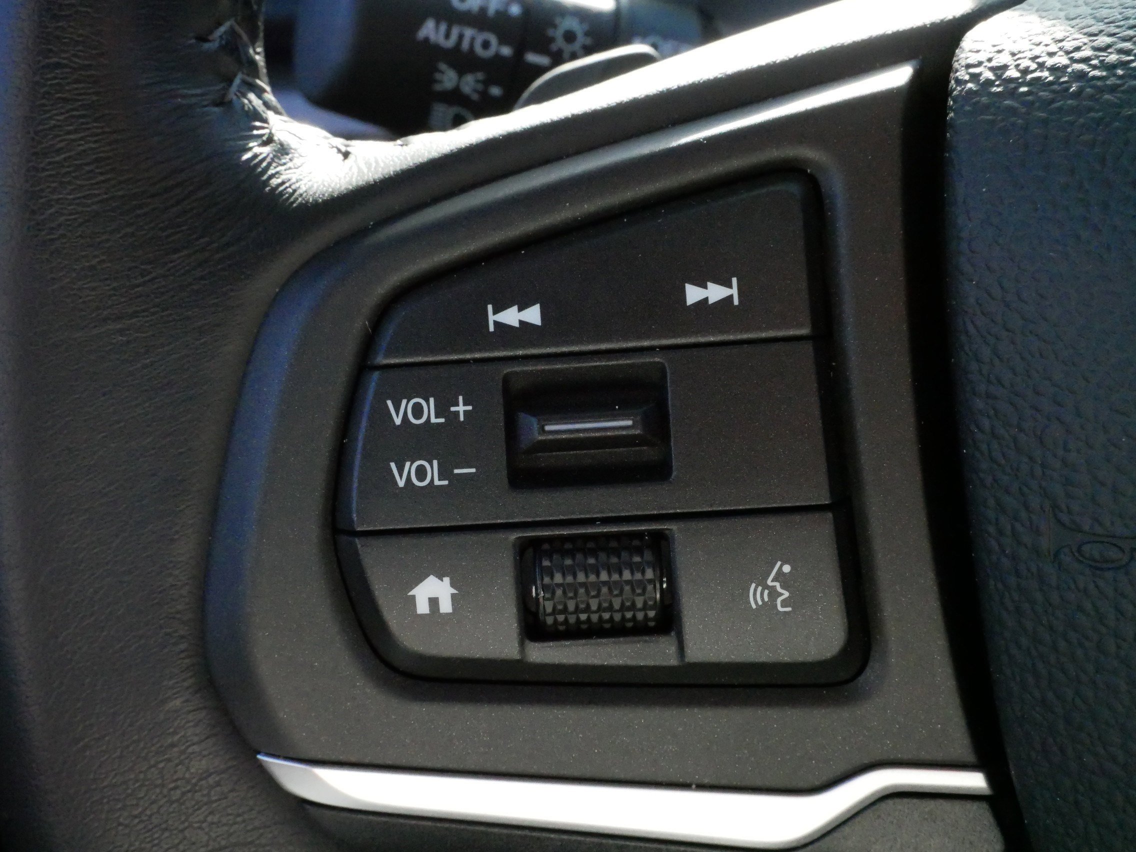 Certified 2025 Honda Ridgeline RTL image 26