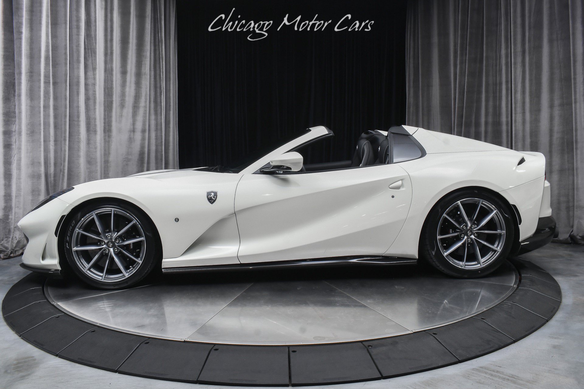 Used 2022 Ferrari 812 GTS RWD image 1
