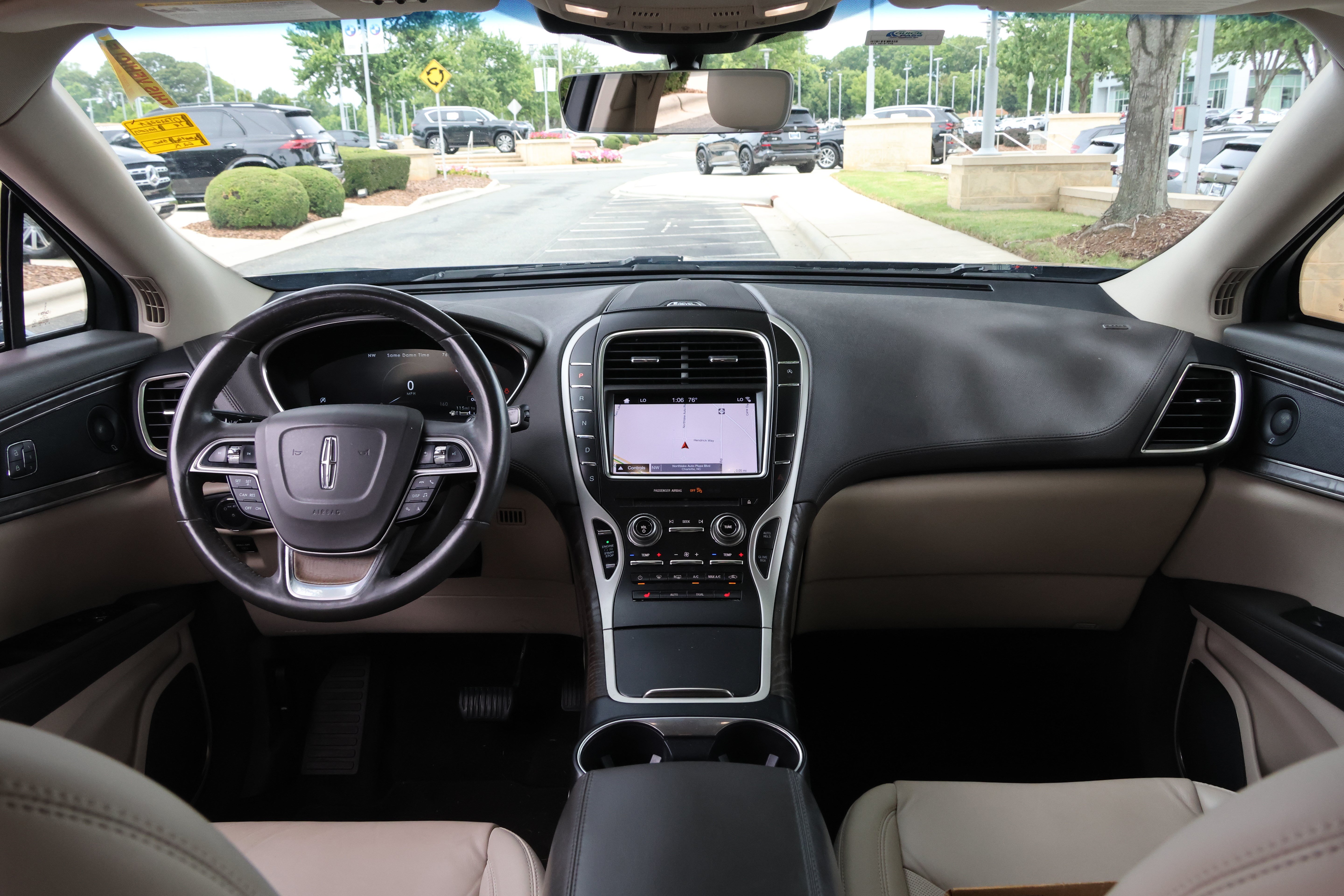 Used 2019 Lincoln Nautilus Select FWD image 16