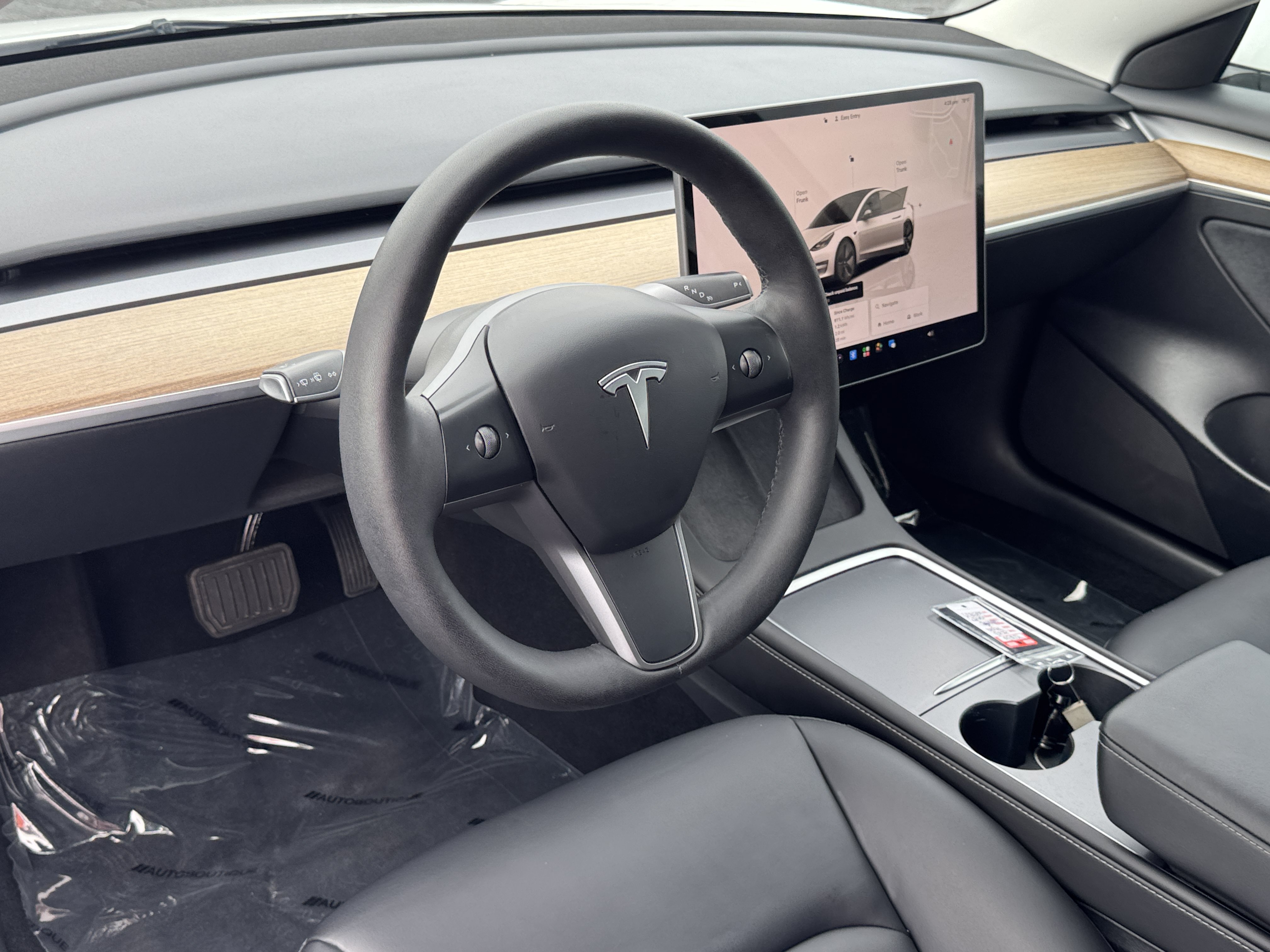 Used 2023 Tesla Model 3 Standard Range RWD image 7