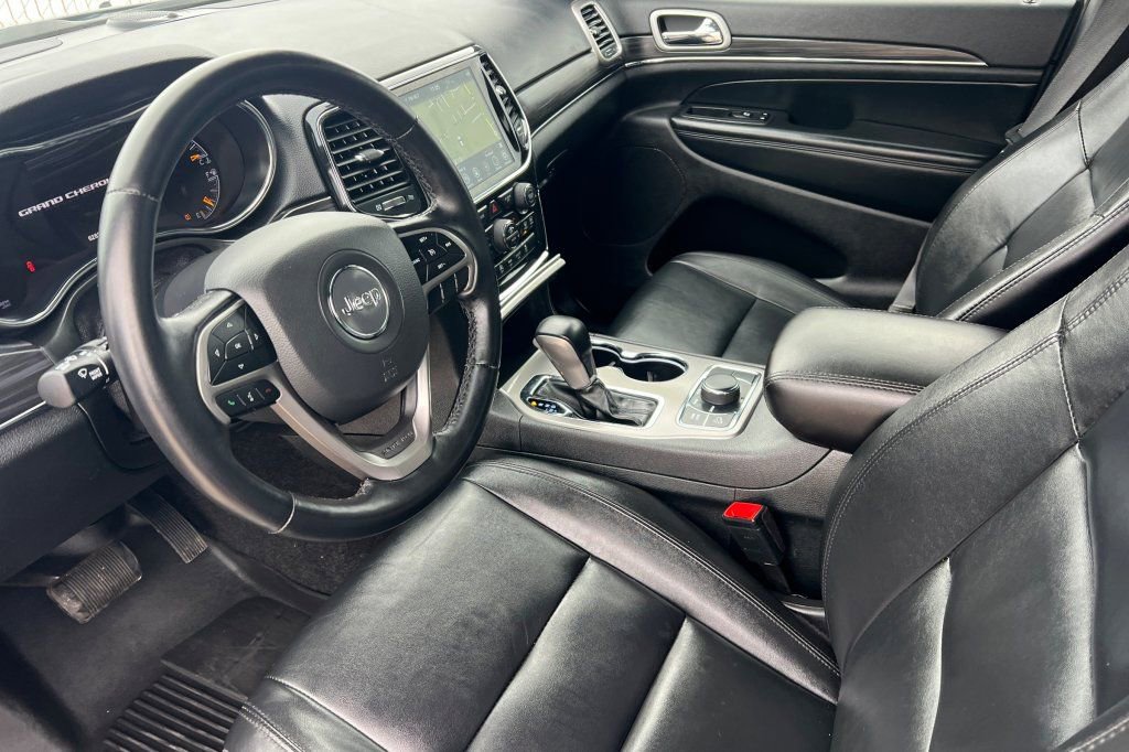 Used 2022 Jeep Grand Cherokee Limited w/ Trailer Tow Group IV image 7