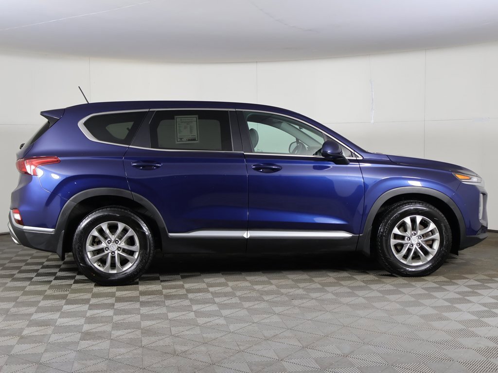 Used 2020 Hyundai Santa Fe SE image 15
