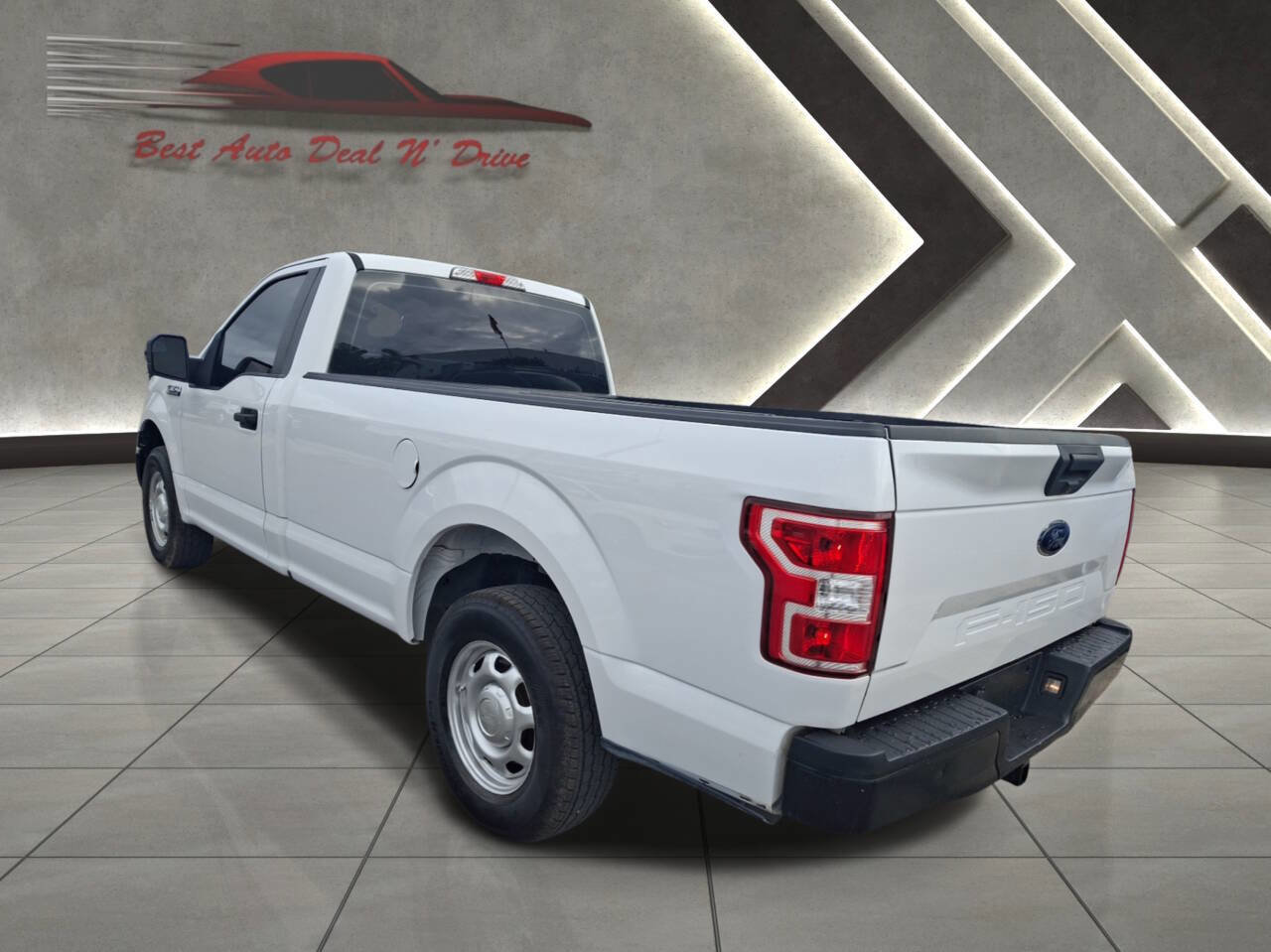 Used 2018 Ford F150 XL w/ Equipment Group 101A Mid image 4