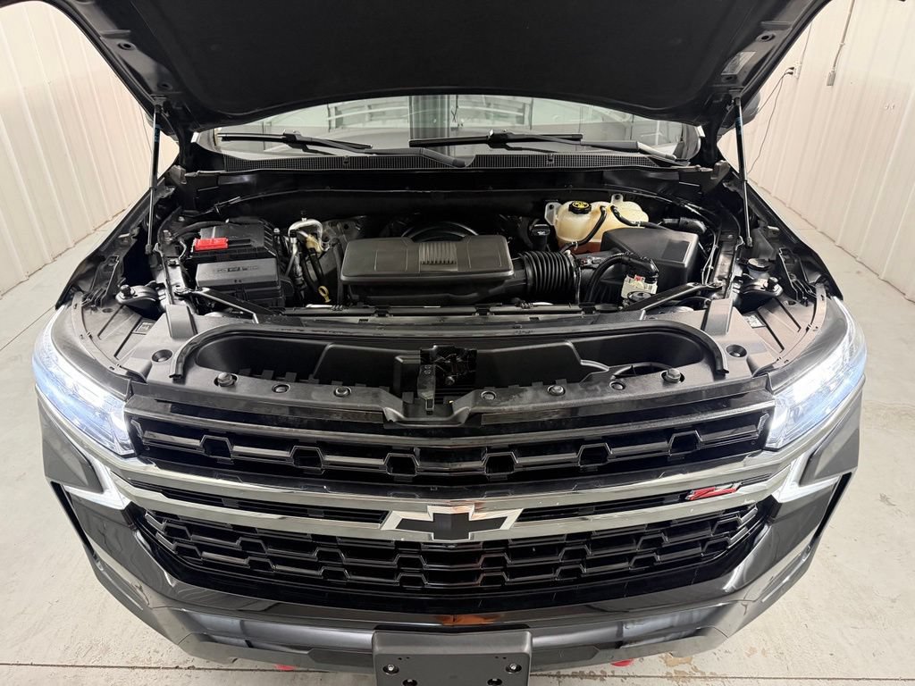 Used 2022 Chevrolet Tahoe Z71 w/ Luxury Package AWD/4WD image 55