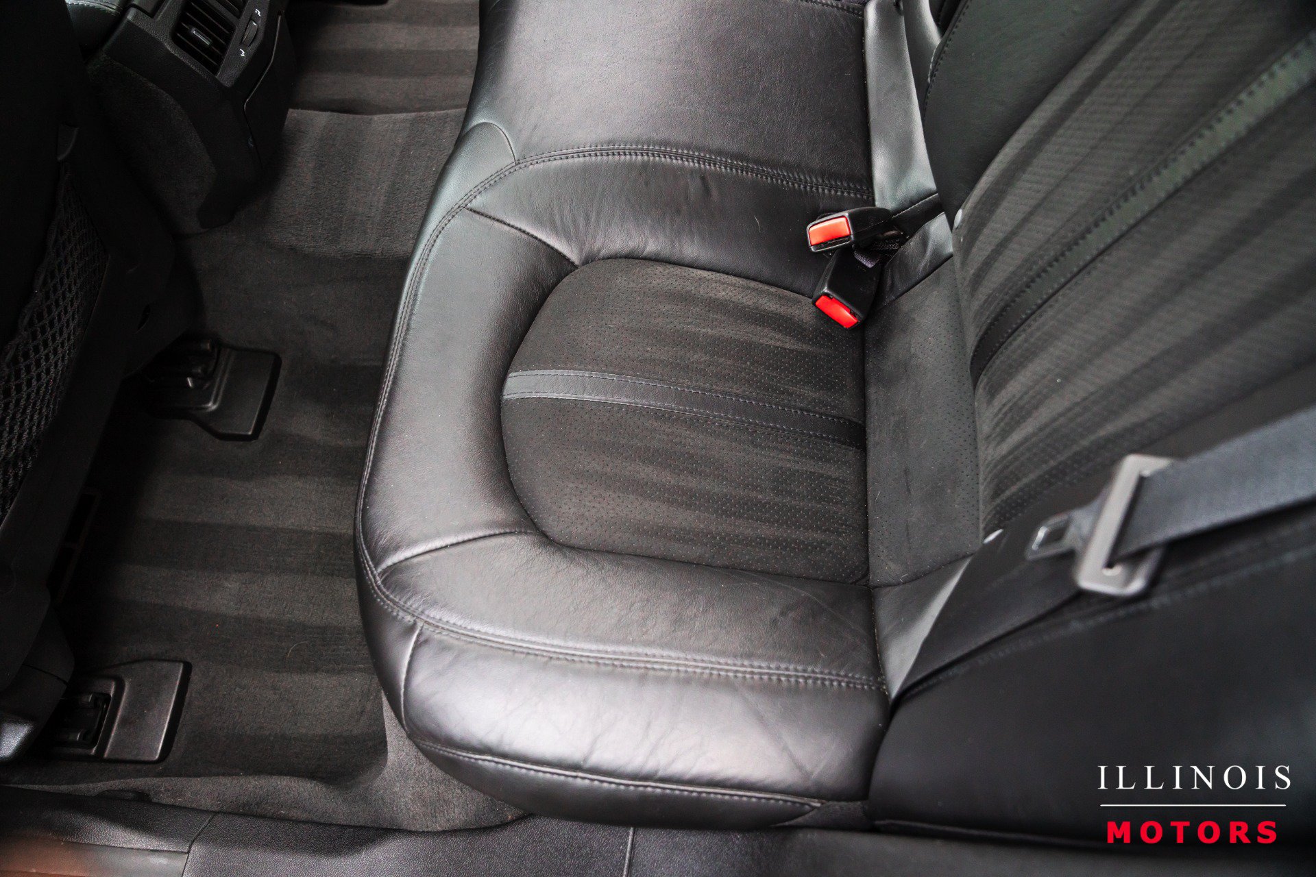 Used 2011 Cadillac CTS V RWD image 32