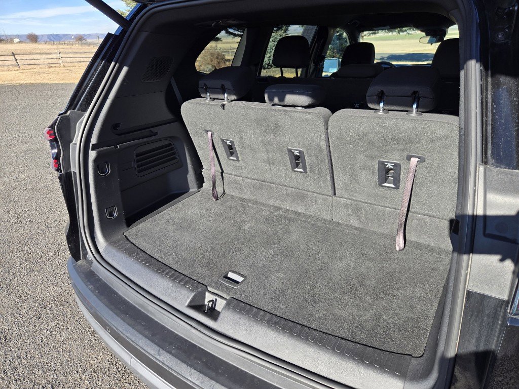 Used 2025 GMC Acadia Elevation AWD/4WD image 22