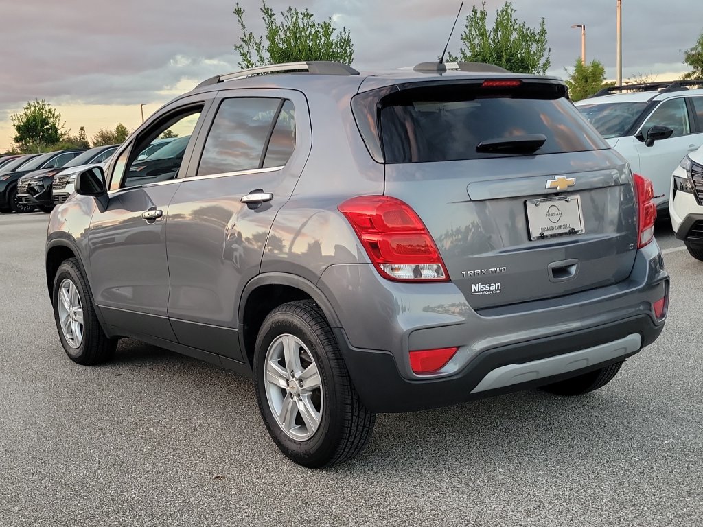 Used 2019 Chevrolet Trax LT w/ LT Convenience Package AWD/4WD image 4