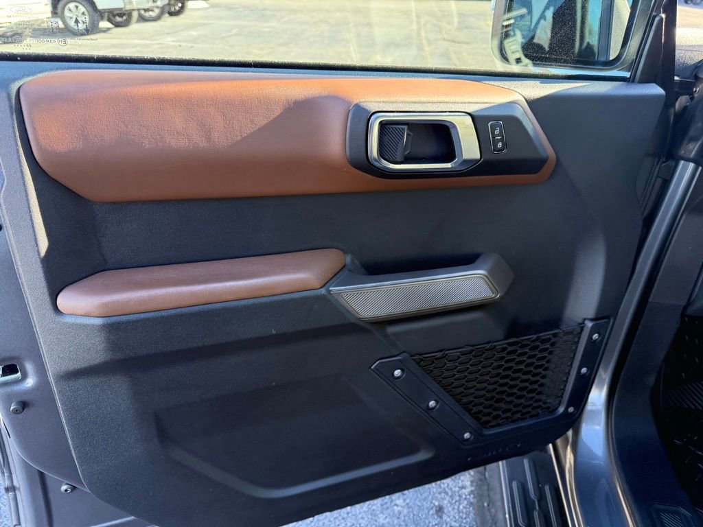 Used 2023 Ford Bronco Outer Banks image 15