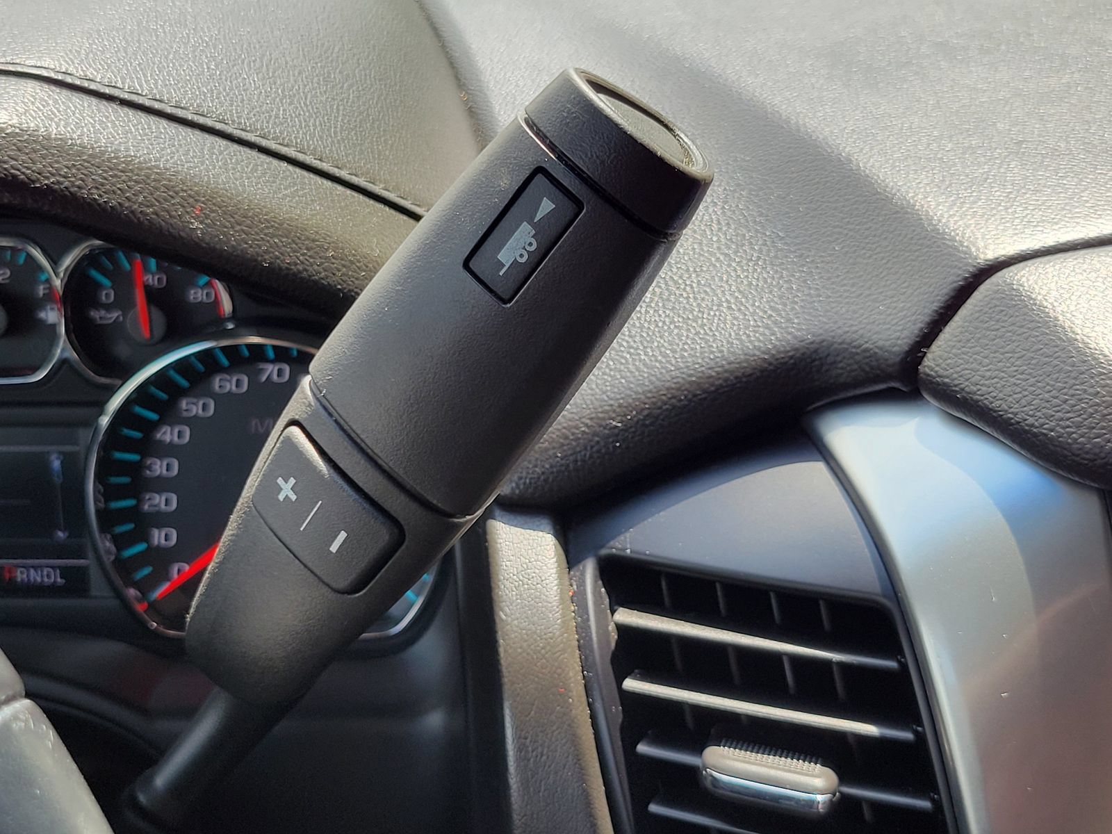 Used 2019 Chevrolet Tahoe LS RWD image 19