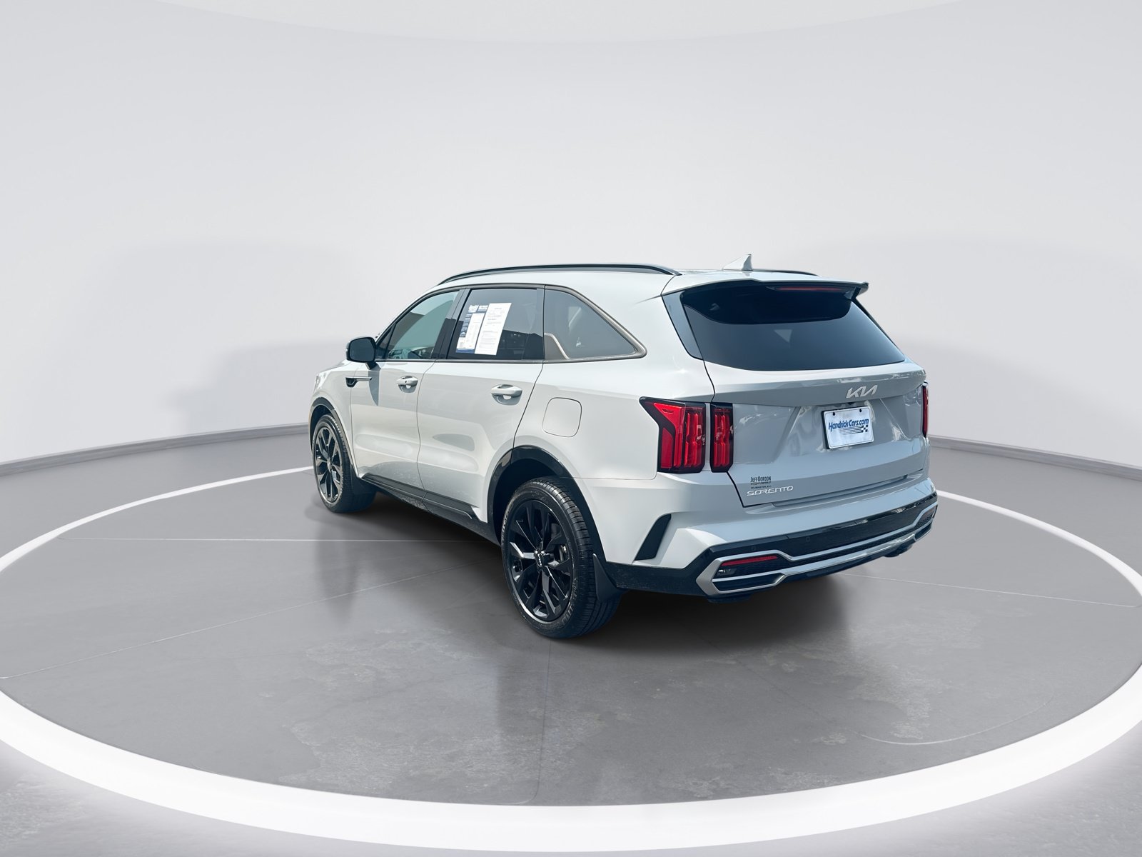 Used 2023 Kia Sorento SX FWD image 7