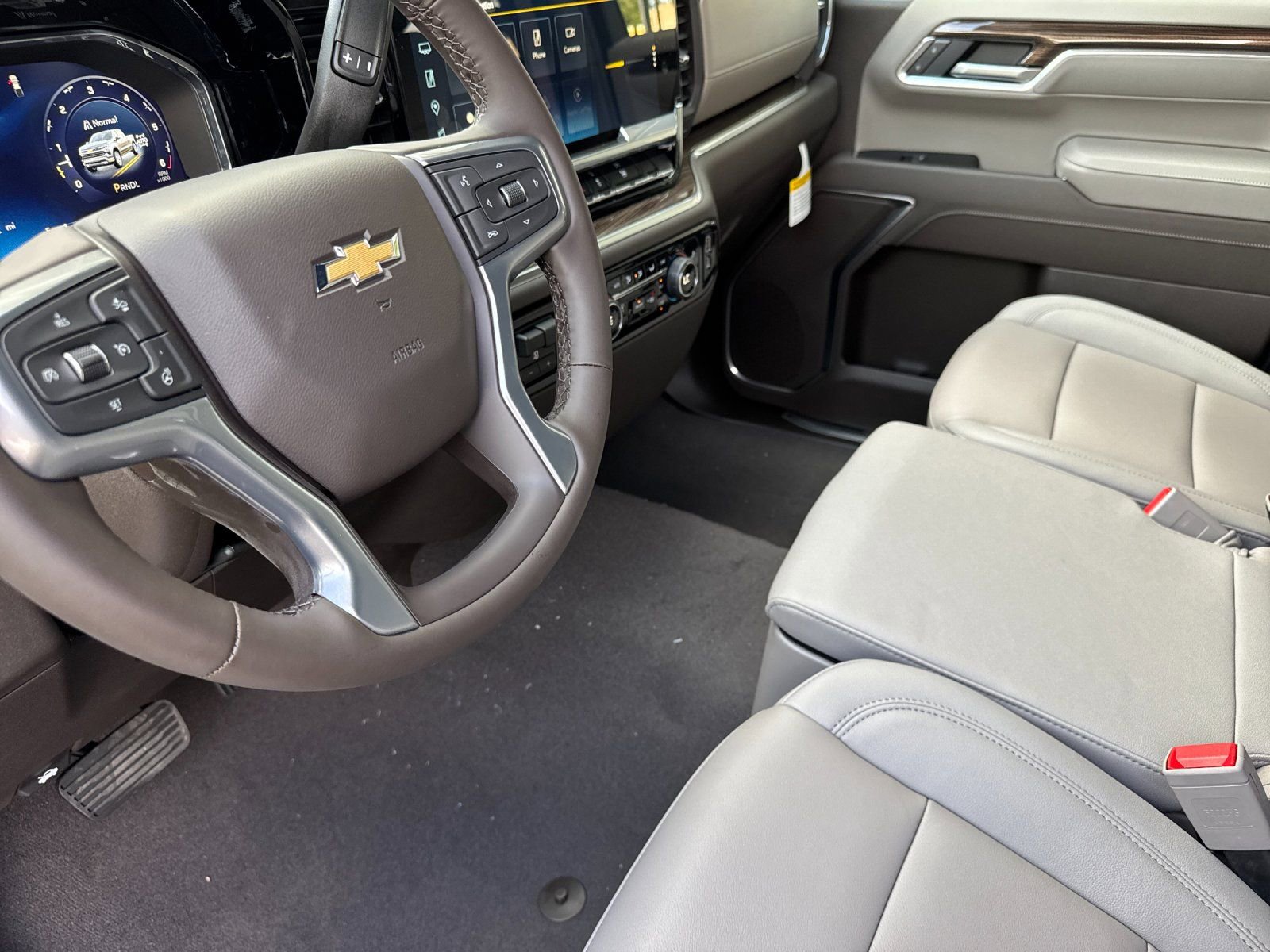 New 2026 Chevrolet Silverado 1500 LT w/ Safety Package image 9