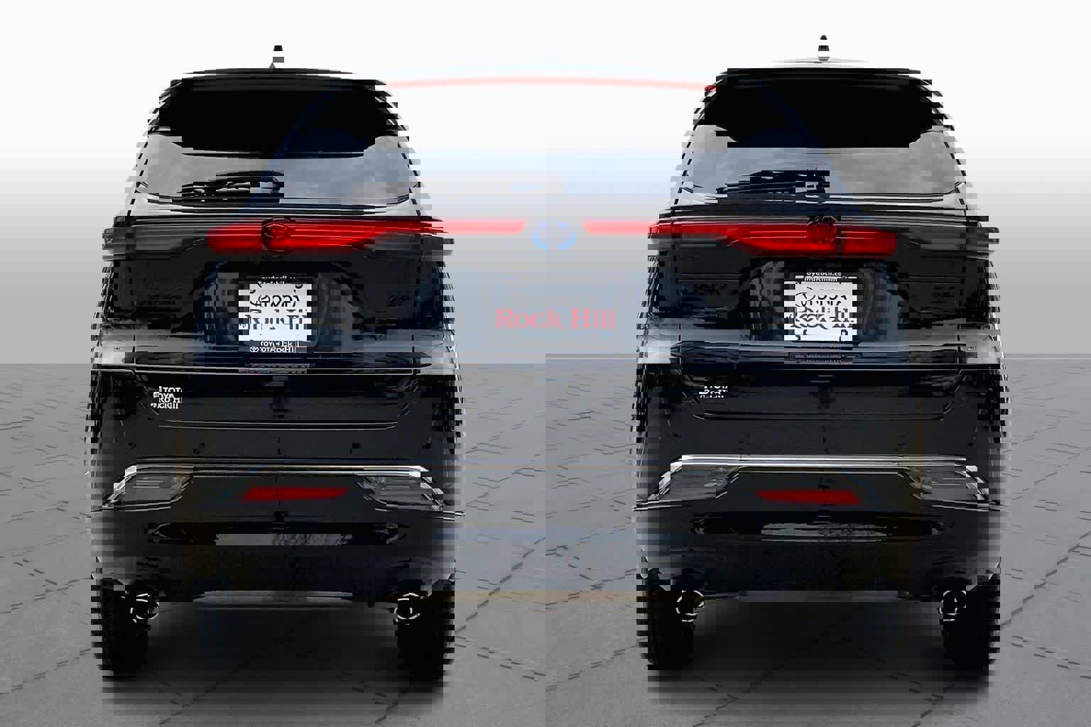 Used 2024 Toyota Venza Nightshade image 5