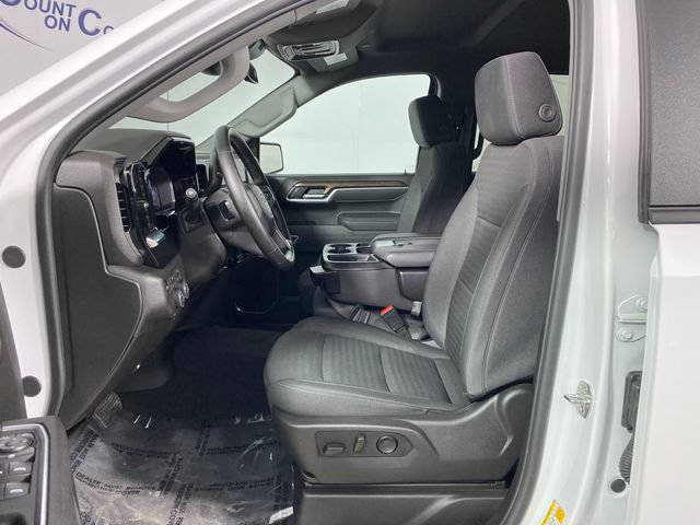 Certified 2026 Chevrolet Silverado 1500 RST AWD/4WD image 11