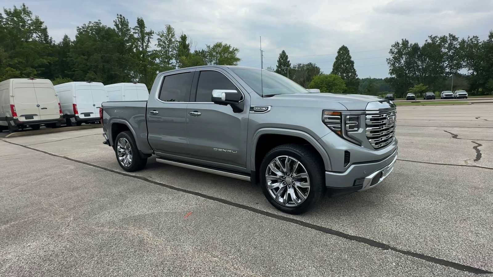 Certified 2025 GMC Sierra 1500 Denali w/ Denali Reserve Package AWD/4WD image 2