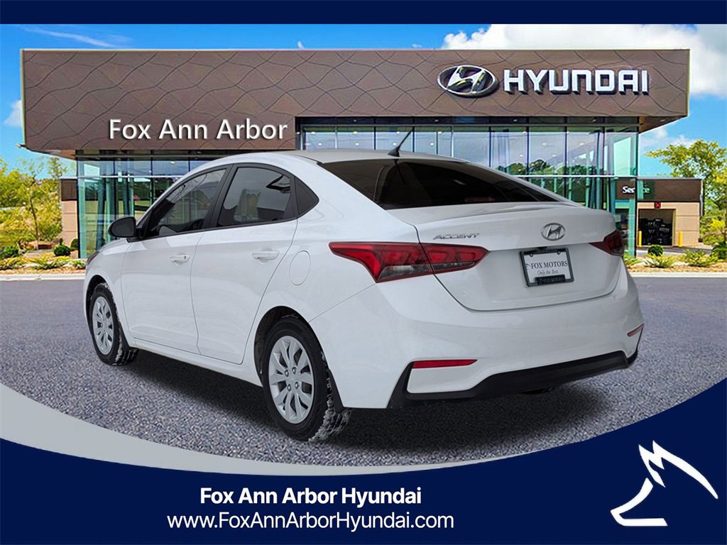 Used 2019 Hyundai Accent SE image 3