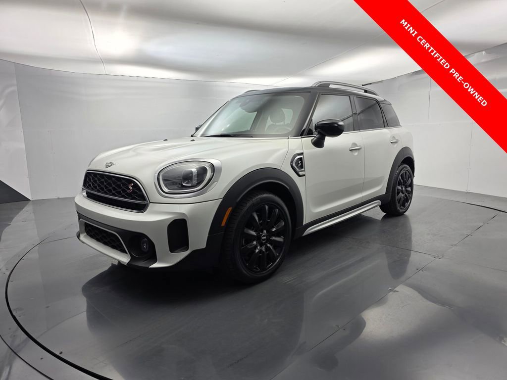 Used 2024 MINI Cooper Countryman S w/ Signature Upholstery Package image 8