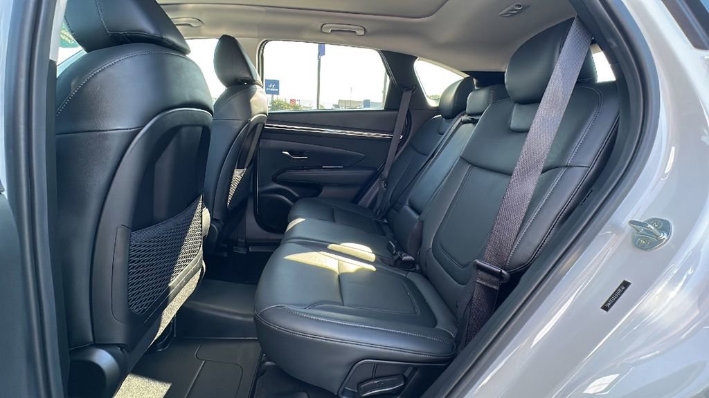 Used 2022 Hyundai Tucson Limited image 13