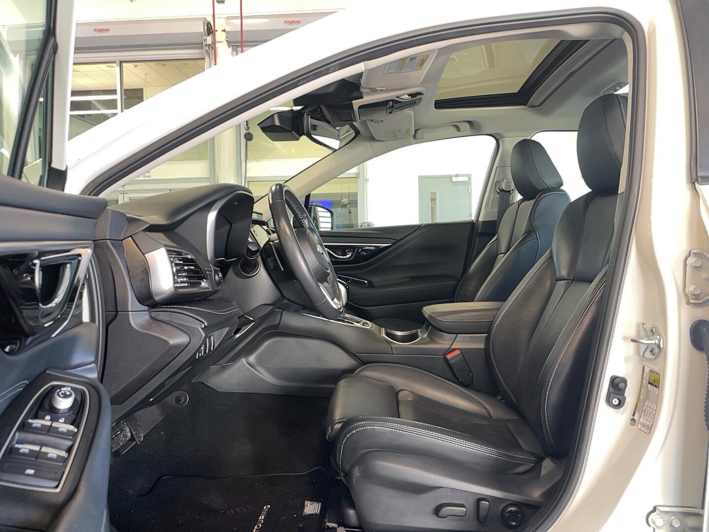 Used 2023 Subaru Legacy Touring XT AWD/4WD image 8