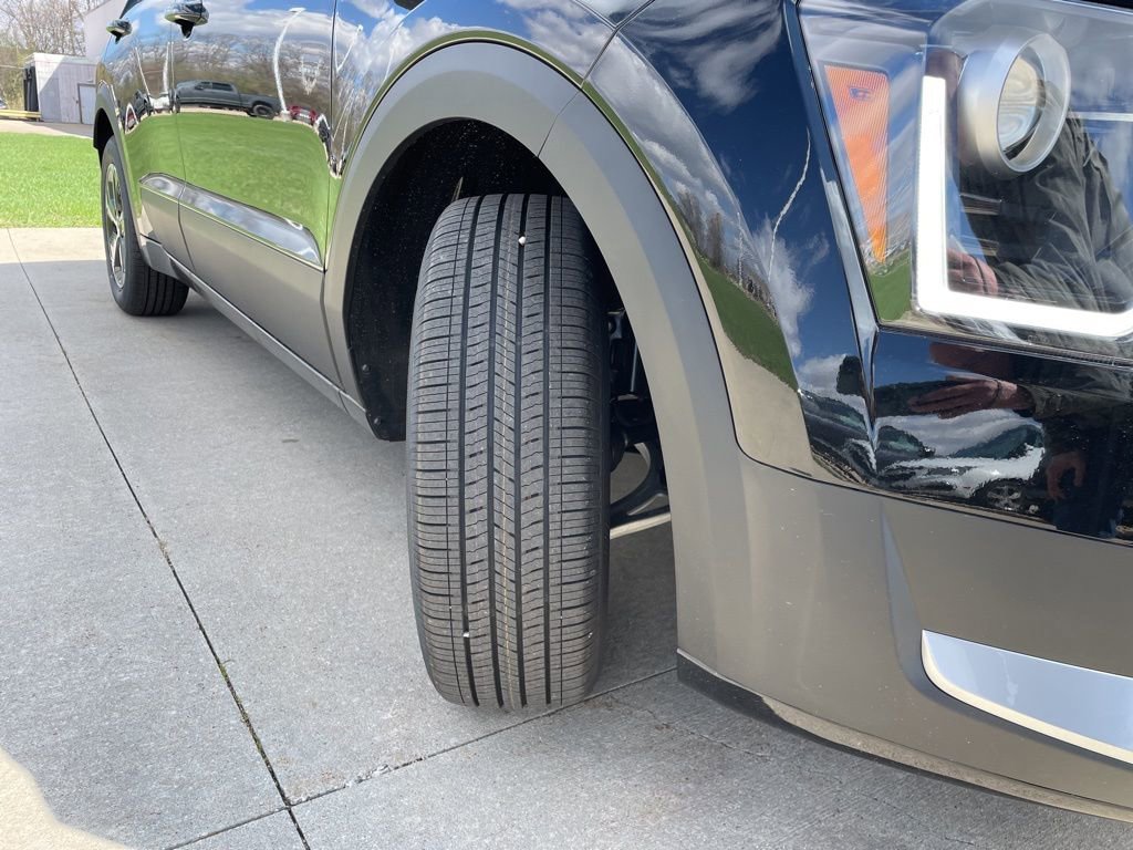 New 2026 Kia Niro LX image 16