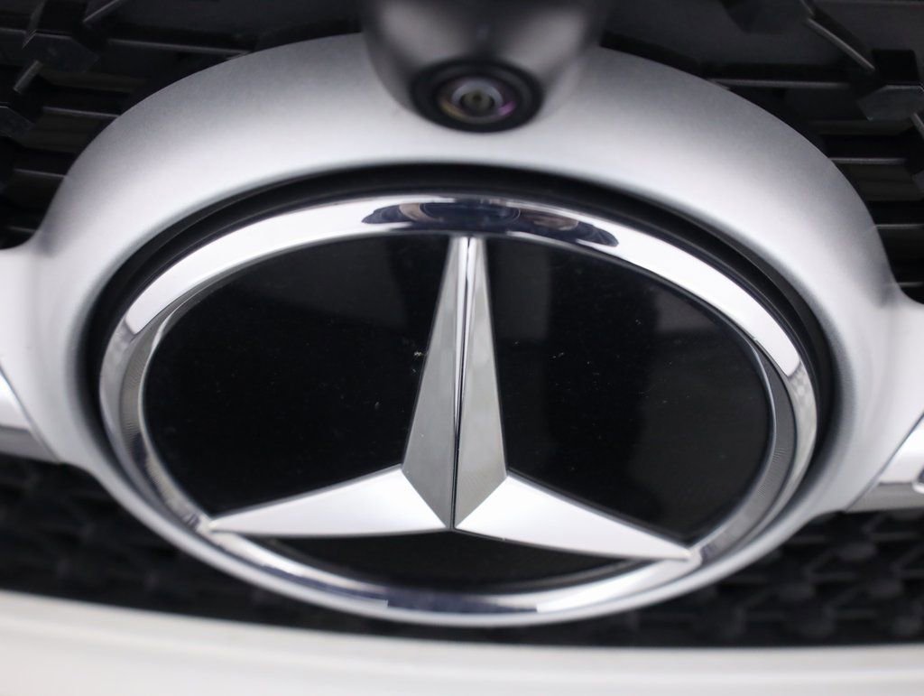 Certified 2023 Mercedes-Benz GLA 250 4MATIC w/ Premium Package image 55