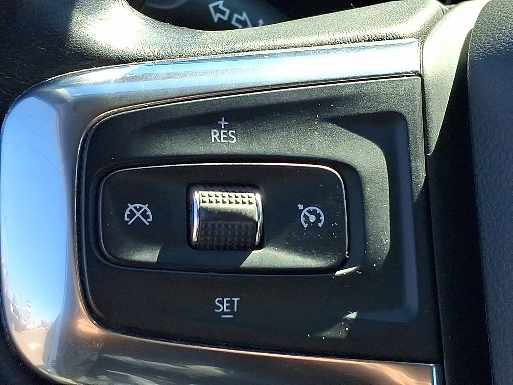 Used 2020 Chevrolet Blazer LT image 21