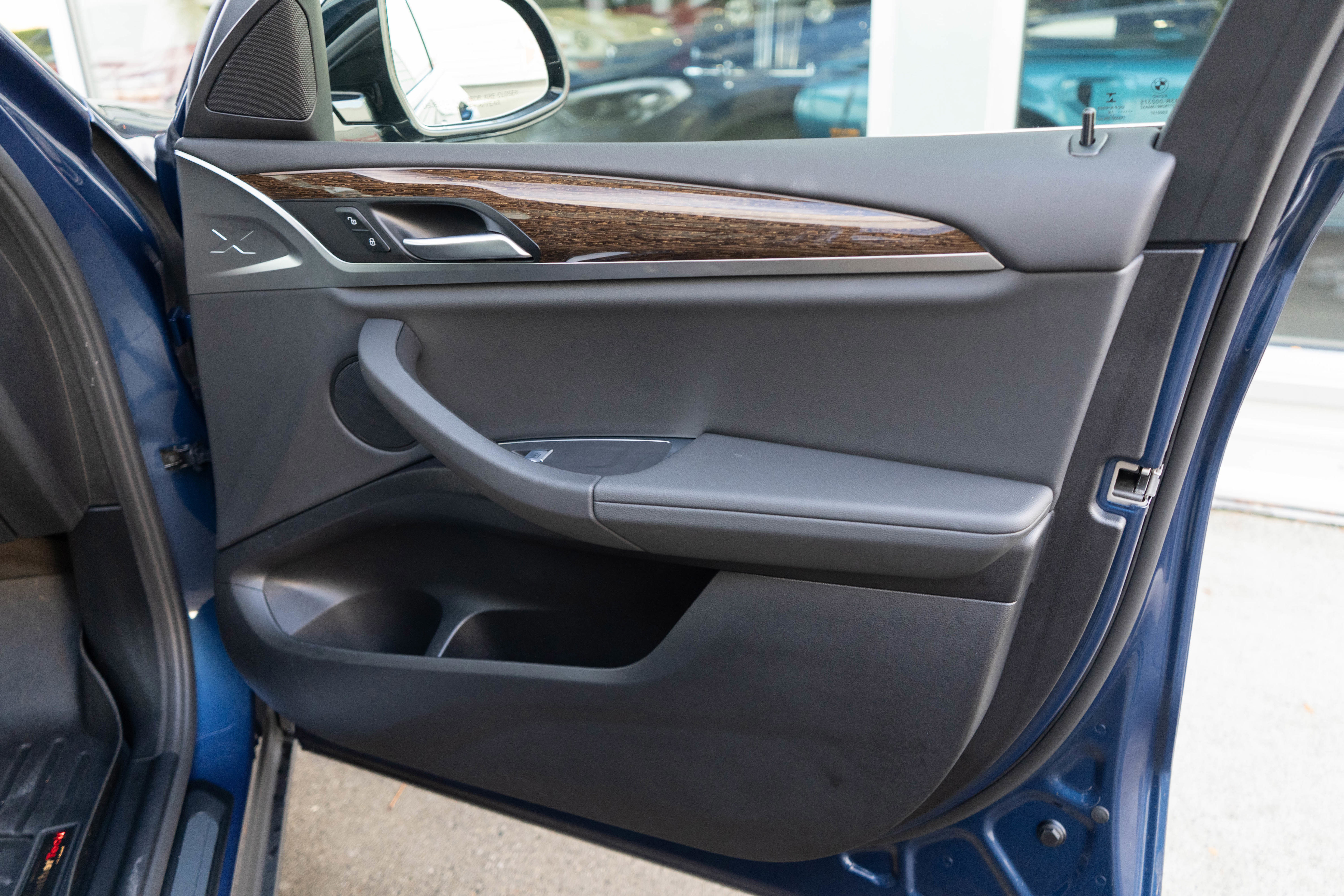 Used 2020 BMW X4 xDrive30i w/ Convenience Package image 31