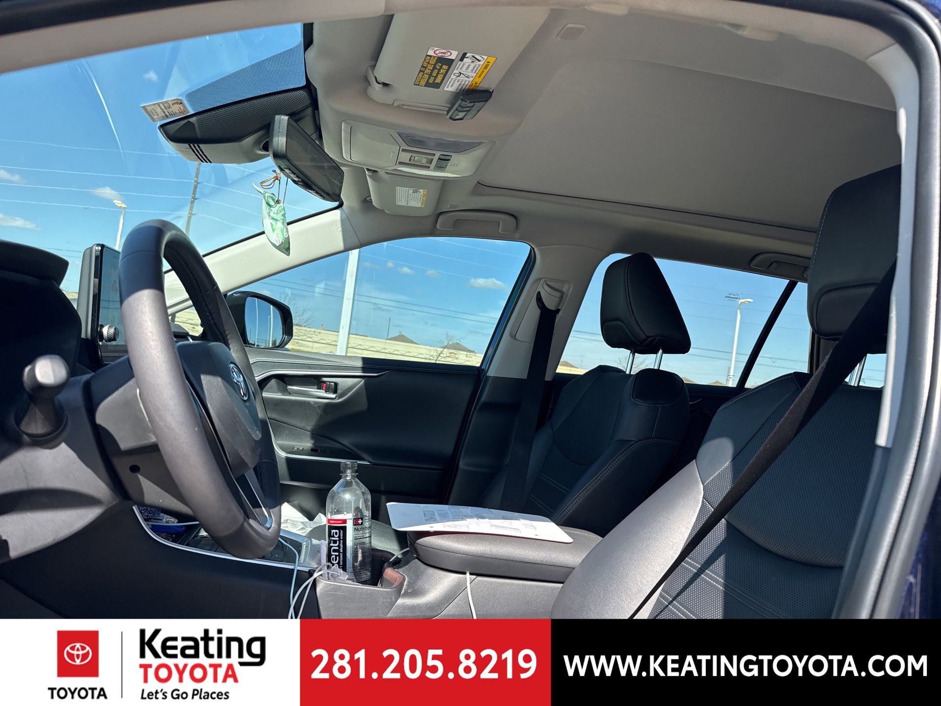 Used 2024 Toyota RAV4 Limited w/ Advanced Technology Package image 17