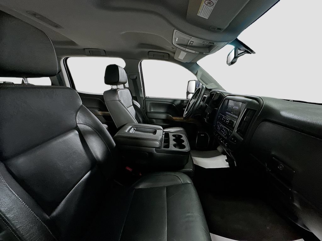 Used 2018 Chevrolet Silverado 2500 LTZ w/ Duramax Plus Package AWD/4WD image 28
