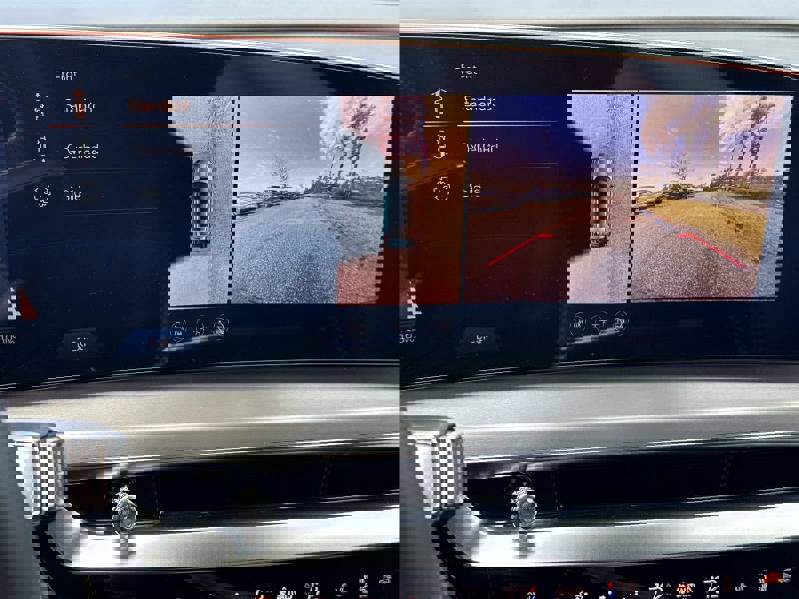 New 2025 Cadillac Lyriq Luxury image 29